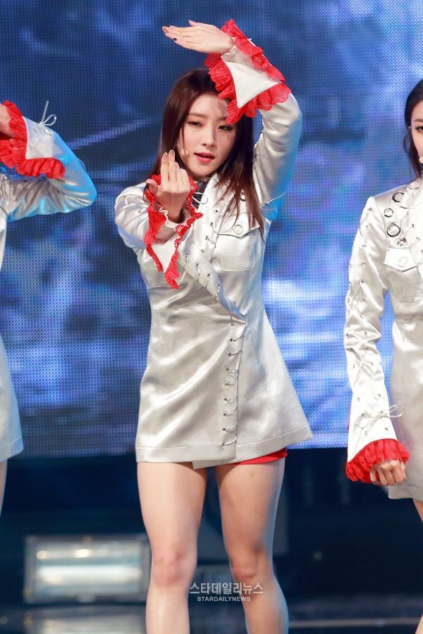[S포토+] 드림캐쳐 수아, '이리 들어오수아' (쇼챔피언) :: 스타데일리뉴스