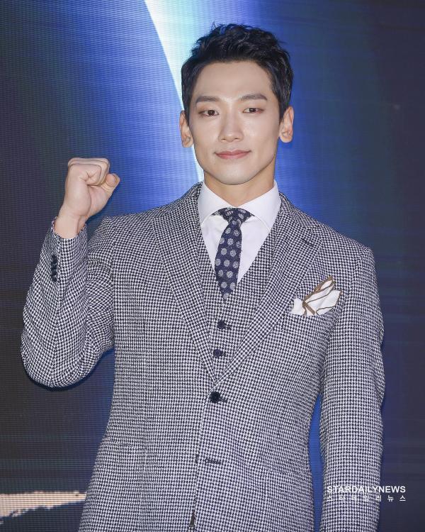 [S포토] 비(RAIN), '화이팅의 정석' (기자간담회) - 스타데일리뉴스