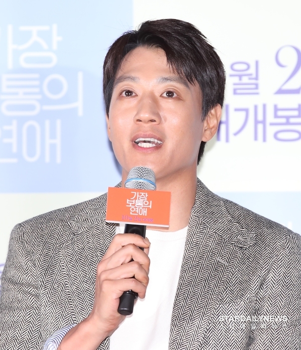[S포토] 김한결, '재훈의 매력은 순정파~ 순수함 있어 매력적~' (가장 보통의 연애) - 스타데일리뉴스