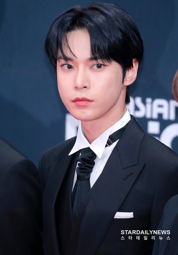 [S포토] NCT 도영, '꽃청년' (2021 MAMA) - 스타데일리뉴스