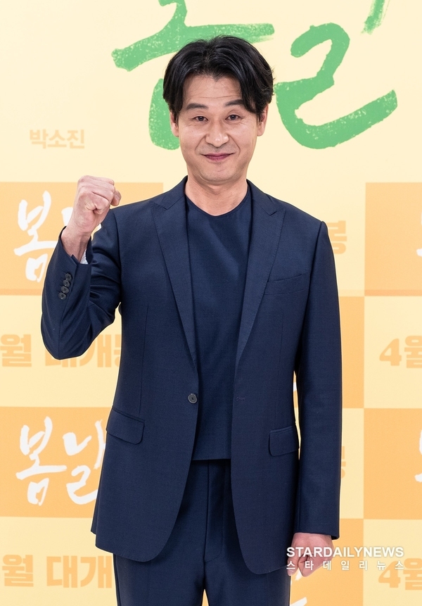 [S포토] 박혁권, '웃는 게 웃는 게 아니야' (봄날) - 스타데일리뉴스
