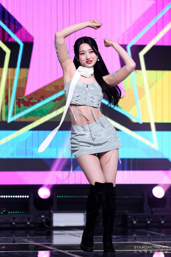 [S포토] 아리, '비타민 매력~' (심플리케이팝) :: 스타데일리뉴스