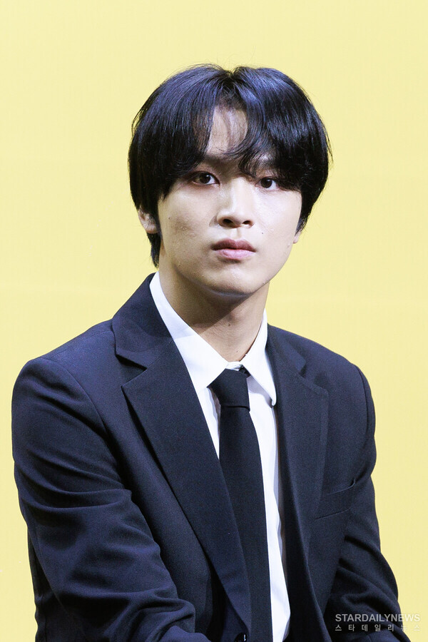 [S포토] 엔시티 드림 해찬, '심쿵한 눈맞춤~' (기자간담회) - 스타데일리뉴스