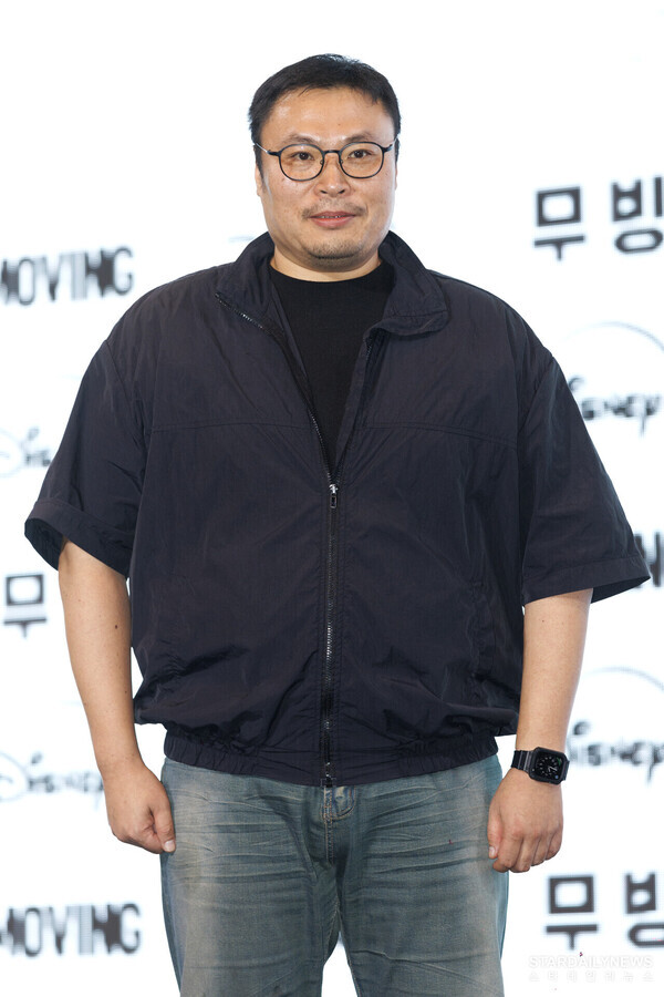 [S포토] 강풀, '무빙으로 인사드려요~' (무빙) - 스타데일리뉴스