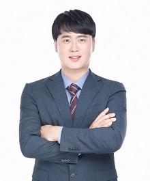 법무법인(유한) 안팍 부산 분사무소 지사장 정현진 변호사