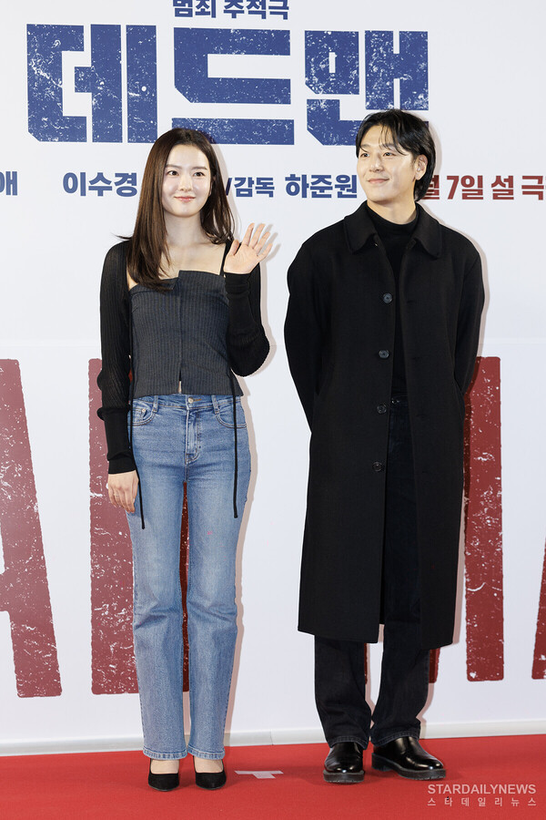 [S포토] 황보름별-한진희, '영화 잘 볼게요~' (데드맨 VIP 시사회) - 스타데일리뉴스