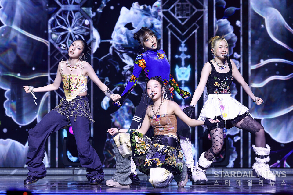 지윤-킴-팬-수연 ⓒ스타데일리뉴스