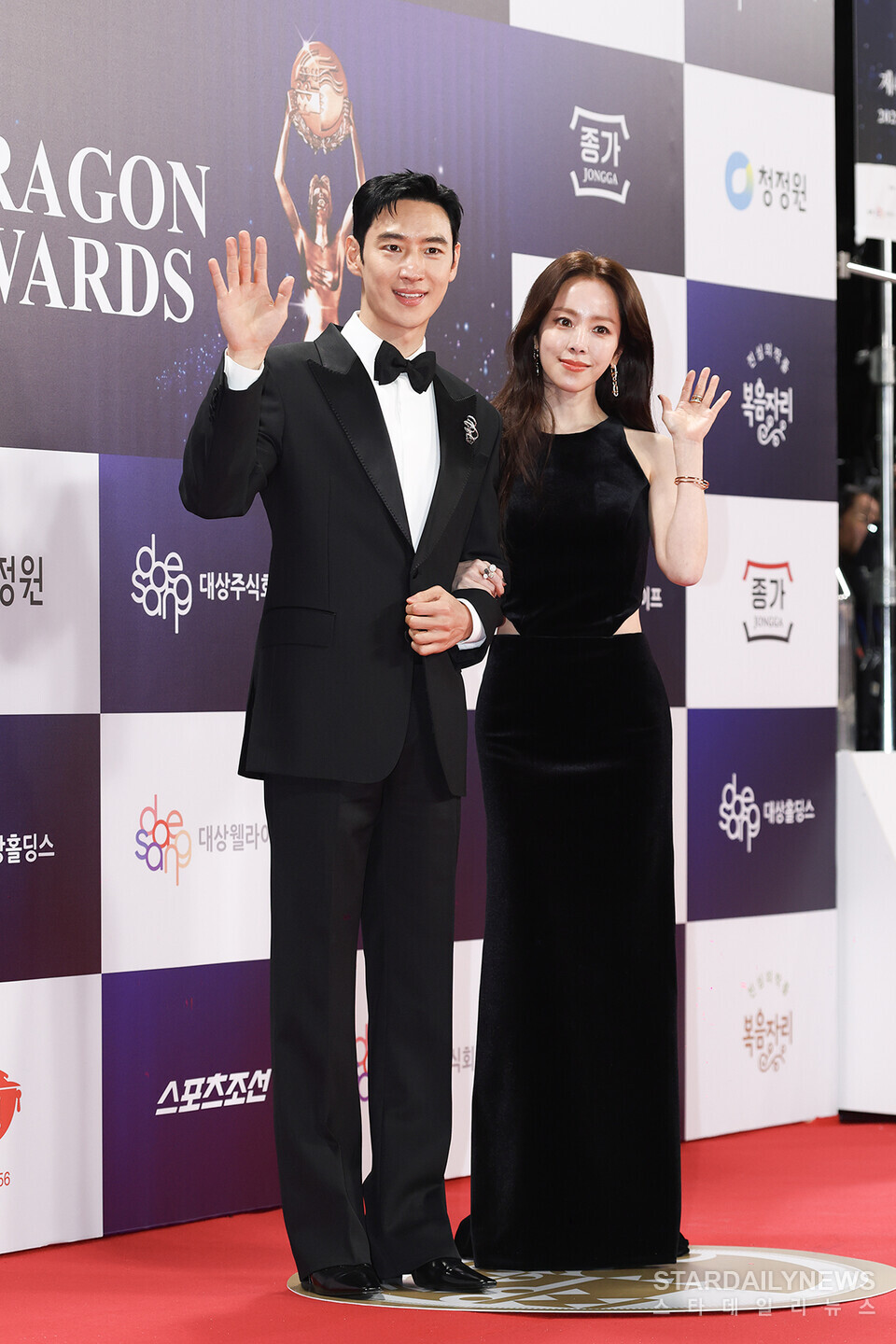 이제훈-한지민 ⓒ스타데일리뉴스