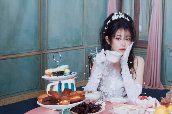 QWER 쵸단, 미니 4집 'CEREMONY' 콘셉트 포토 공개