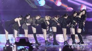 <b>트와이스</b>, <b>걸그룹 브랜드평판</b> 2024년 3월 빅데이터 1위 차지