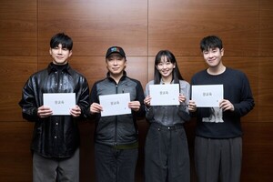 <b>넷플릭스</b> '<b>참교육</b>', <b>김무열</b>-<b>이성민</b>-진기주-표지훈 캐스팅 확정