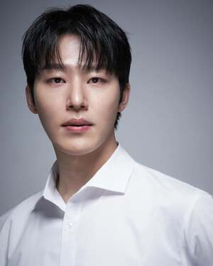 <b>디시트렌드</b> <b>투표</b> 1위 '원태민', 정성화·김준수 넘은 무대 장악력