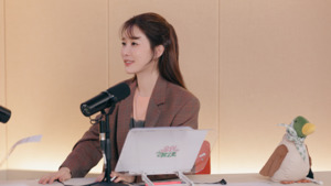 '은중과 상연' <b>김고은</b>, <b>유인나</b> '<b>유인라디오</b>' 시즌2 첫 게스트