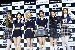 [S포토] 트리플에스 주빈-연지-유빈-하연-수민-지우, '사이다 감성 폭발... - 뉴스 썸네일 이미지