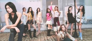 아이오아이, 신보 'I.O.I : LOOP' 첫 단체 콘셉트 포토 오픈