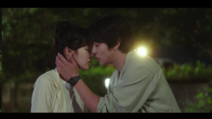 안효섭♥채원빈, 드디어 쌍방 확인…안방극장 녹인 '눈물의 키스'로 로맨스 시작!
