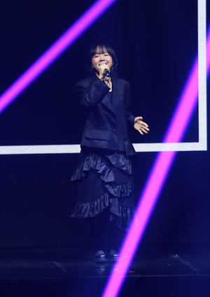 [S포토] 차다빈, '폭발적 가창력으로 언락'