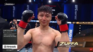 [UFC] 최두호, 화려한 귀환… 산투스 TKO 제압하며 3연승