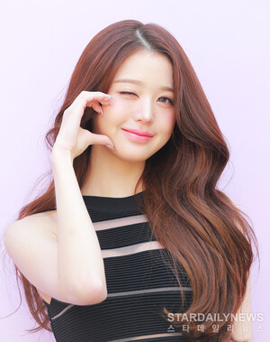 아이브 장원영, 6년 연속 AAA MC 발탁