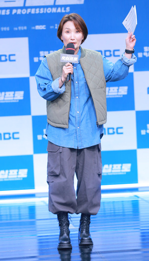 [S포토] 박경림, '진행력 백프로 제작발표회의 요정'