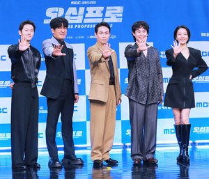 [S포토] 이학주-허성태-오정세-신하균-김신록, '우린 오십프로에요'