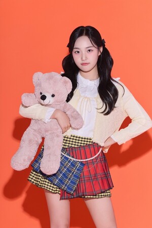 가수 김태연, 토탈셋과 전속계약