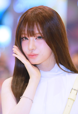 [S포토] 아이브 리즈, '리즈꽃'