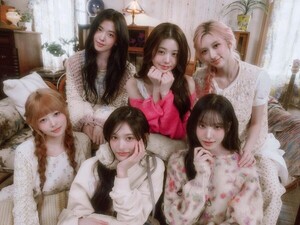 아이브, 일본 신보 '루시드 드림'으로 오리콘·빌보드 재팬 정상 석권