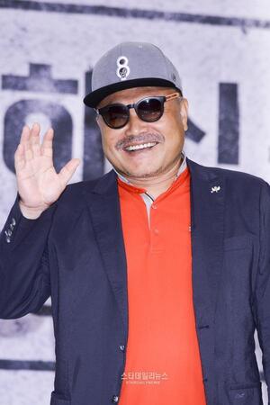 김흥국, 자비로 2026 북중미 월드컵 단독 원정 응원 나서