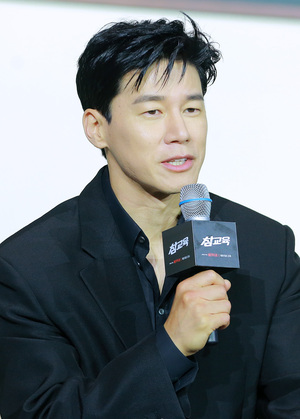 [S포토] 김무열, '나는 무열이다'