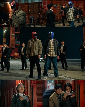 '오십프로' 신하균X허성태, 가면레이서로 마약 밀거래 현장 급습