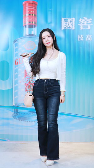 [S포토] 신예지, '노래하는 신예지'