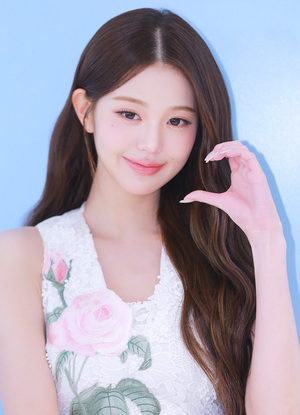 [S포토] 아이브 장원영, '볼하뚜 원영'