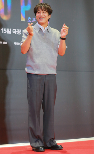 [S포토] 차태현, '이게 요즘 하트야?'