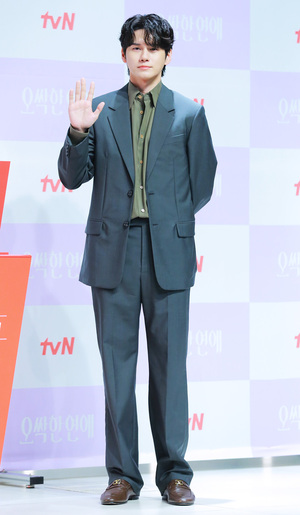 [S포토] 옹성우, '안녕하옹'