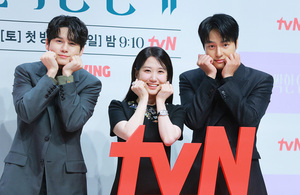 [S포토] 옹성우-박은빈-양세종, '귀여움 한도 초과'