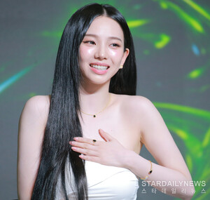 백지헌, '상견례 프리패스상' 아이돌 1위…송하영·카리나 나란히 상위권