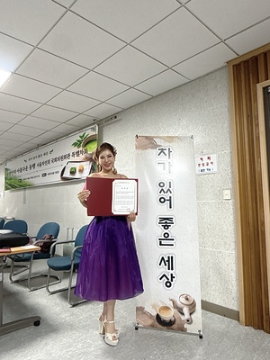 [포토] 마노패밀리퀸인플루언서 김리원, "열심히 활동하겠습니다"